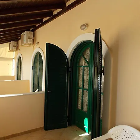 The Executive - An Earthly Paradise In Agios Gordios, Corfu, Greece Διαμέρισμα *